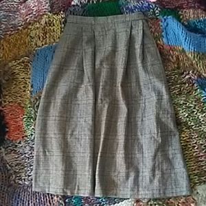 Checkered wool skirt brown and tan